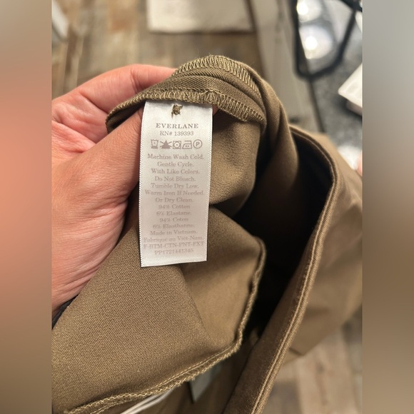 NWT 🆕 Everlane The Fixed Waist Stretch Cotton Work High Rise Pant Olive Green 10 - Picture 9 of 10